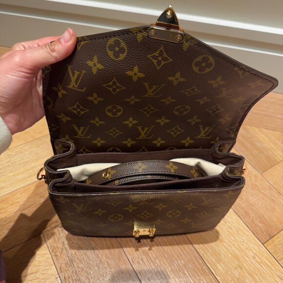 Louis Vuitton Pochette Métis - NEW, NEVER USED! - Picture 7 of 7